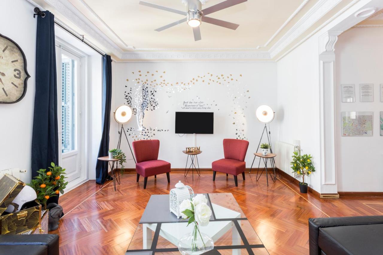 Vip Letras, By Monaro Appartement Madrid Buitenkant foto